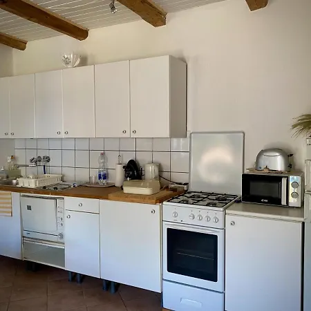 Hortenzia-porta Holiday home Ordacsehi